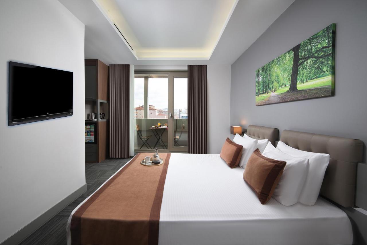 พลัส โฮเต็ล บอสตันซี อะทาเซเฮียร์ Hotel อิสตันบูล ภายนอก รูปภาพ