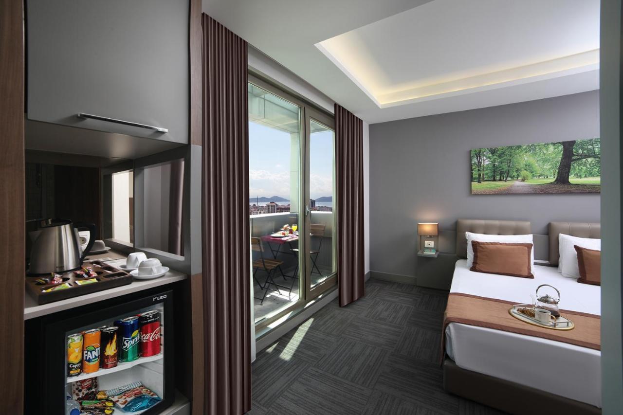 พลัส โฮเต็ล บอสตันซี อะทาเซเฮียร์ Hotel อิสตันบูล ภายนอก รูปภาพ