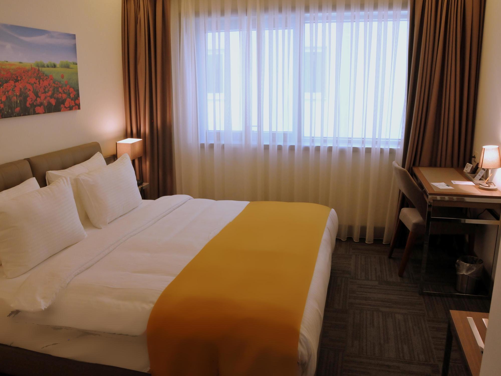 พลัส โฮเต็ล บอสตันซี อะทาเซเฮียร์ Hotel อิสตันบูล ภายนอก รูปภาพ